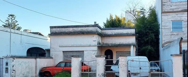 Terreno en venta · Castelar Sur, Castelar, Morón, GBA Oeste, Provincia de Buenos Aires Terreno en venta · Castelar Sur, Castelar, Morón, GBA Oeste, Provincia de Buenos Aires