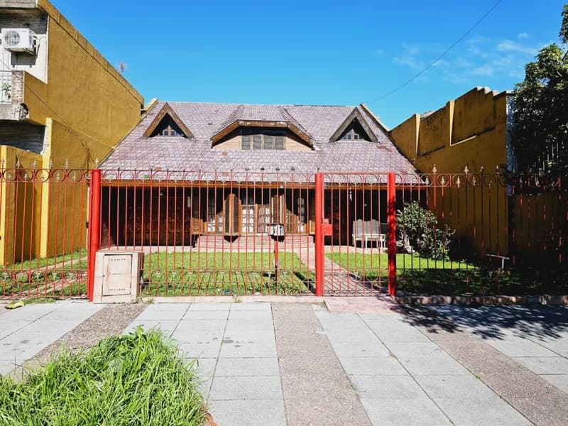 Casa en venta · Villa Bosch, Tres de Febrero, GBA Oeste, Provincia de Buenos Aires Casa en venta · Villa Bosch, Tres de Febrero, GBA Oeste, Provincia de Buenos Aires