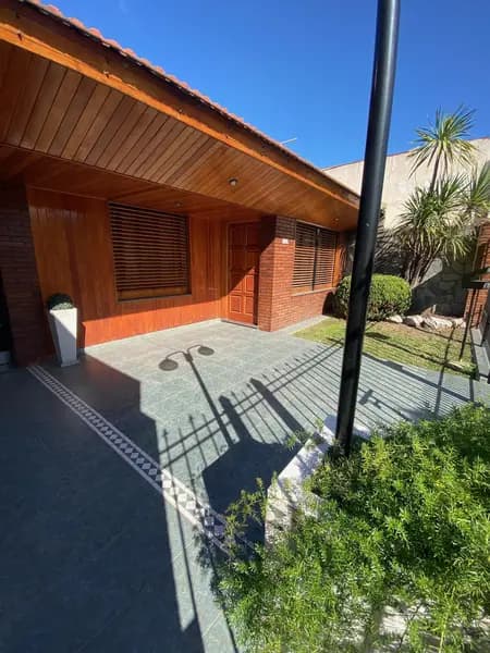 Casa en venta · Ciudad Madero, La Matanza, GBA Oeste, Provincia de Buenos Aires Casa en venta · Ciudad Madero, La Matanza, GBA Oeste, Provincia de Buenos Aires