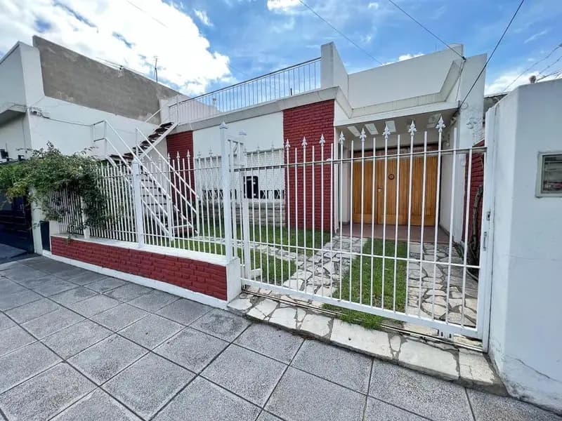 Casa en venta · Ciudad Madero, La Matanza, GBA Oeste, Provincia de Buenos Aires Casa en venta · Ciudad Madero, La Matanza, GBA Oeste, Provincia de Buenos Aires
