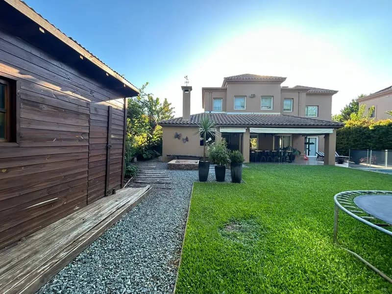 Casa en venta · Escobar, GBA Norte, Provincia de Buenos Aires Casa en venta · Escobar, GBA Norte, Provincia de Buenos Aires