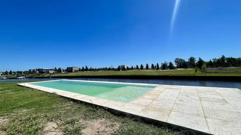 Casa en venta · El Naudir, Escobar, GBA Norte, Provincia de Buenos Aires Casa en venta · El Naudir, Escobar, GBA Norte, Provincia de Buenos Aires