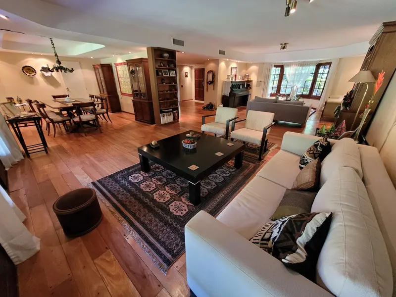 Casa en venta · Martinez, San Isidro, GBA Norte, Provincia de Buenos Aires Casa en venta · Martinez, San Isidro, GBA Norte, Provincia de Buenos Aires