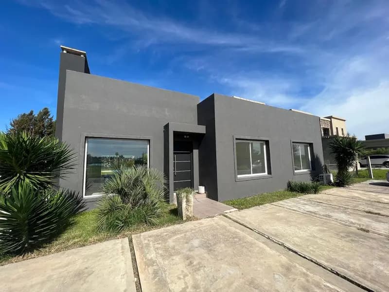Casa en venta · Barrio Lagos de San Eliseo, San Vicente, GBA Sur, Provincia de Buenos Aires Casa en venta · Barrio Lagos de San Eliseo, San Vicente, GBA Sur, Provincia de Buenos Aires