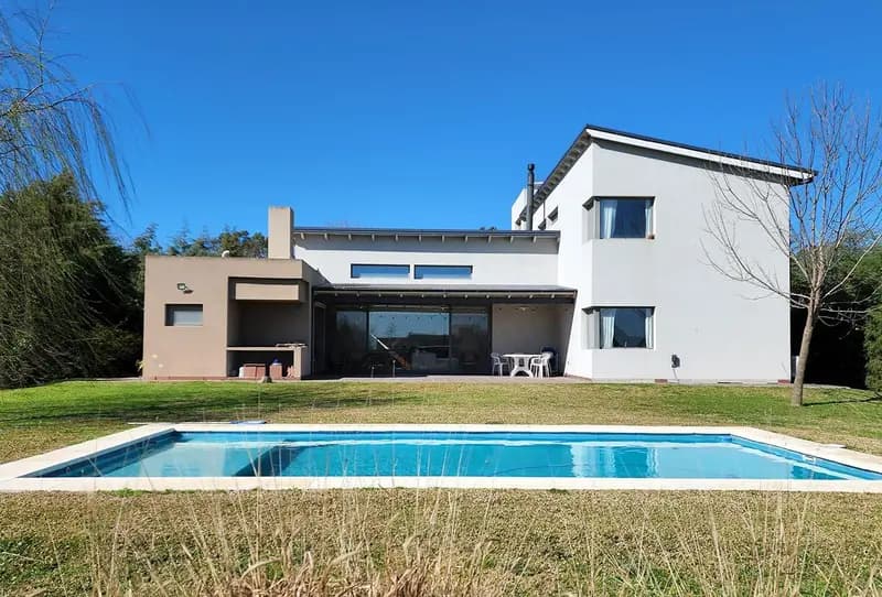 Casa en venta · Campana, GBA Norte, Provincia de Buenos Aires Casa en venta · Campana, GBA Norte, Provincia de Buenos Aires