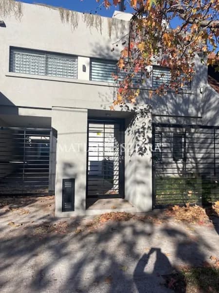 PH en venta · Castelar, Morón, GBA Oeste, Provincia de Buenos Aires PH en venta · Castelar, Morón, GBA Oeste, Provincia de Buenos Aires