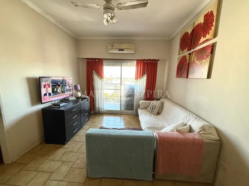 Departamento en venta · Castelar Sur, Castelar, Morón, GBA Oeste, Provincia de Buenos Aires Departamento en venta · Castelar Sur, Castelar, Morón, GBA Oeste, Provincia de Buenos Aires
