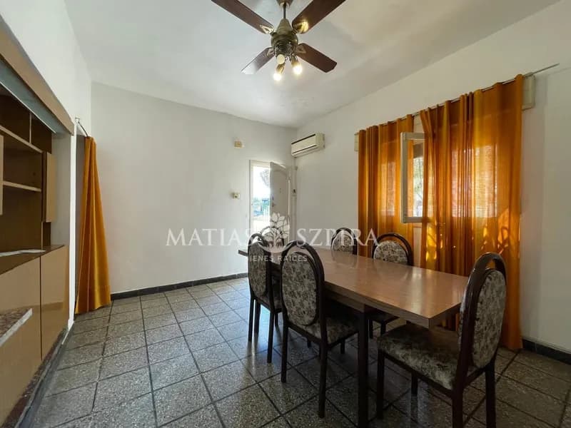 Casa en venta · Villa Ariza, Ituzaingó, GBA Oeste, Provincia de Buenos Aires Casa en venta · Villa Ariza, Ituzaingó, GBA Oeste, Provincia de Buenos Aires