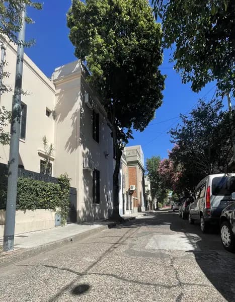 Casa en venta · Flores, CABA Casa en venta · Flores, CABA
