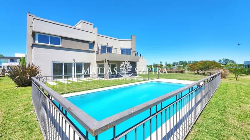 Casa en venta · Terravista, General Rodriguez, GBA Oeste, Provincia de Buenos Aires Casa en venta · Terravista, General Rodriguez, GBA Oeste, Provincia de Buenos Aires
