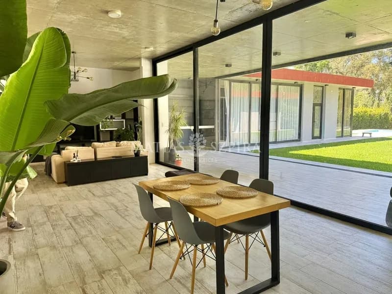 Casa en venta · Haras San Pablo, General Rodriguez, GBA Oeste, Provincia de Buenos Aires Casa en venta · Haras San Pablo, General Rodriguez, GBA Oeste, Provincia de Buenos Aires