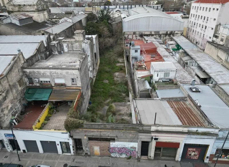 Terreno en venta · Barracas, CABA Terreno en venta · Barracas, CABA