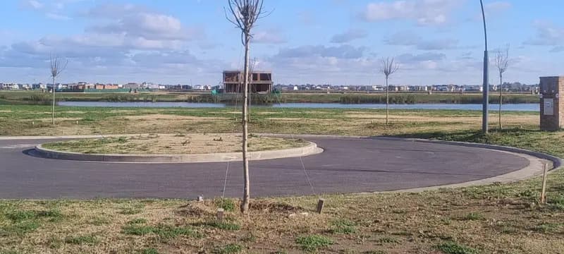Terreno en venta · Puertos del Lago, Escobar, GBA Norte, Provincia de Buenos Aires Terreno en venta · Puertos del Lago, Escobar, GBA Norte, Provincia de Buenos Aires
