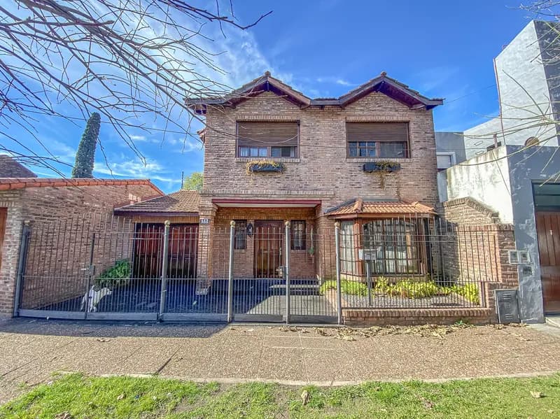 Casa en venta · Ituzaingó Norte, Ituzaingó, GBA Oeste, Provincia de Buenos Aires Casa en venta · Ituzaingó Norte, Ituzaingó, GBA Oeste, Provincia de Buenos Aires