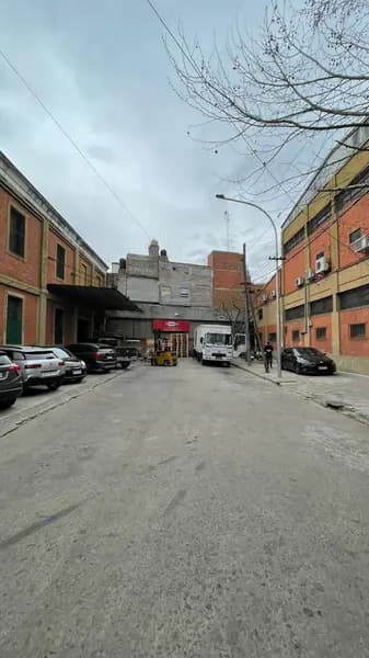 Depósito en venta · Lanús, GBA Sur, Provincia de Buenos Aires Depósito en venta · Lanús, GBA Sur, Provincia de Buenos Aires