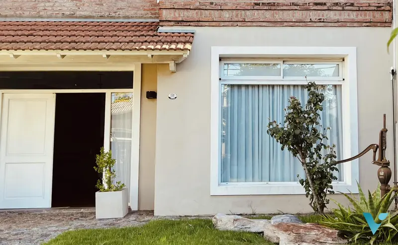 Casa en venta · Ituzaingó Norte, Ituzaingó, GBA Oeste, Provincia de Buenos Aires Casa en venta · Ituzaingó Norte, Ituzaingó, GBA Oeste, Provincia de Buenos Aires