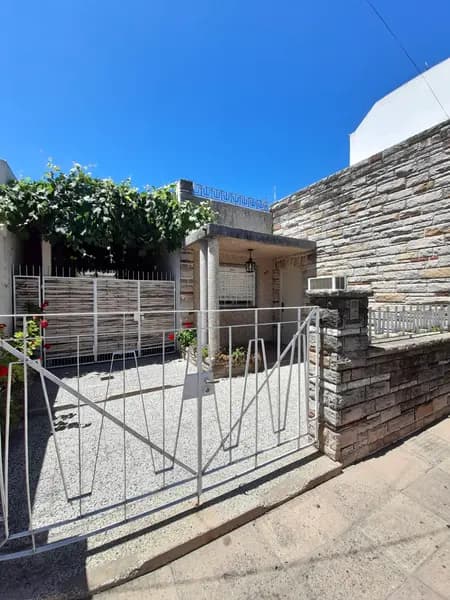 Casa en venta · La Tablada, La Matanza, GBA Oeste, Provincia de Buenos Aires Casa en venta · La Tablada, La Matanza, GBA Oeste, Provincia de Buenos Aires
