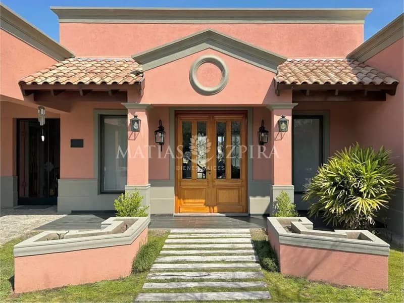 Casa en venta · General Rodriguez, GBA Oeste, Provincia de Buenos Aires Casa en venta · General Rodriguez, GBA Oeste, Provincia de Buenos Aires