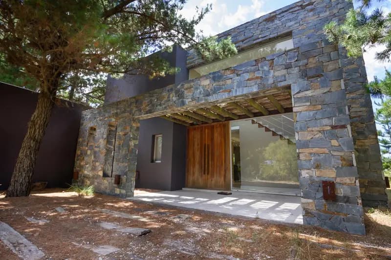 Casa en venta · Costa Esmeralda, Punta Medanos, La Costa, Costa Atlántica, Provincia de Buenos Aires Casa en venta · Costa Esmeralda, Punta Medanos, La Costa, Costa Atlántica, Provincia de Buenos Aires