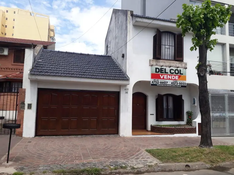 Casa en venta · San Martin, General San Martin, GBA Norte, Provincia de Buenos Aires Casa en venta · San Martin, General San Martin, GBA Norte, Provincia de Buenos Aires