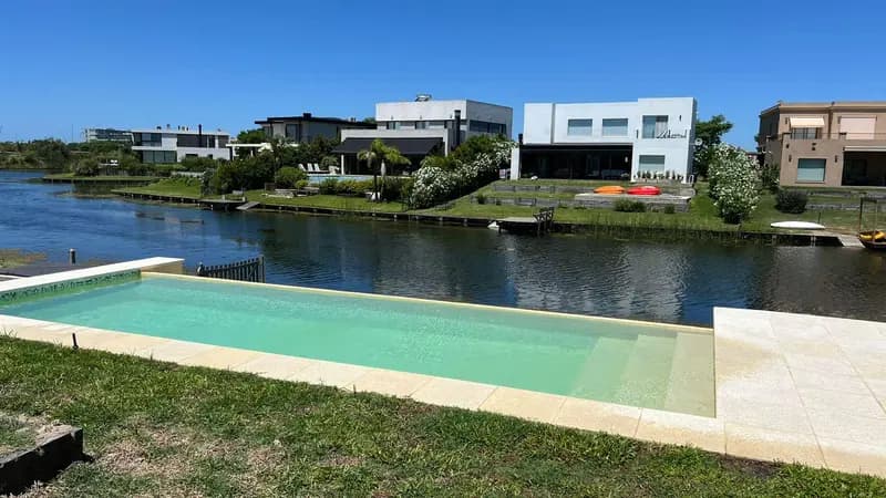 Casa en venta · Ceibos, Puertos del Lago, Escobar, GBA Norte, Provincia de Buenos Aires Casa en venta · Ceibos, Puertos del Lago, Escobar, GBA Norte, Provincia de Buenos Aires