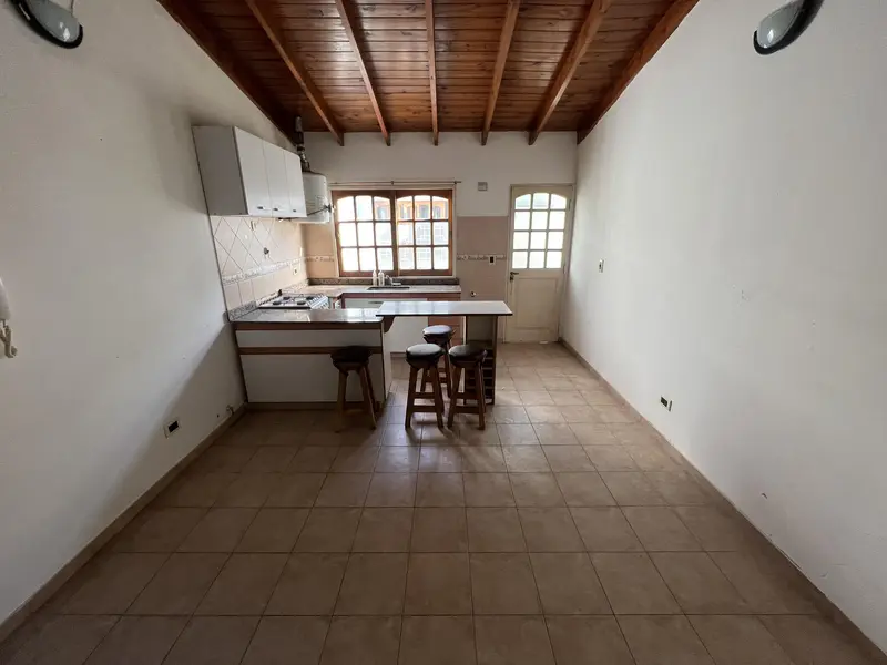 Departamento en alquiler · Ramos Mejia, La Matanza, GBA Oeste, Provincia de Buenos Aires Departamento en alquiler · Ramos Mejia, La Matanza, GBA Oeste, Provincia de Buenos Aires