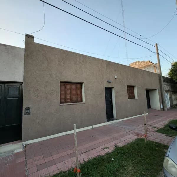Casa en venta · Empalme, Córdoba Capital, Córdoba Casa en venta · Empalme, Córdoba Capital, Córdoba