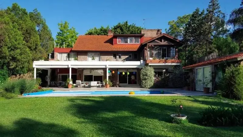 Casa en venta · Beccar, San Isidro, GBA Norte, Provincia de Buenos Aires Casa en venta · Beccar, San Isidro, GBA Norte, Provincia de Buenos Aires