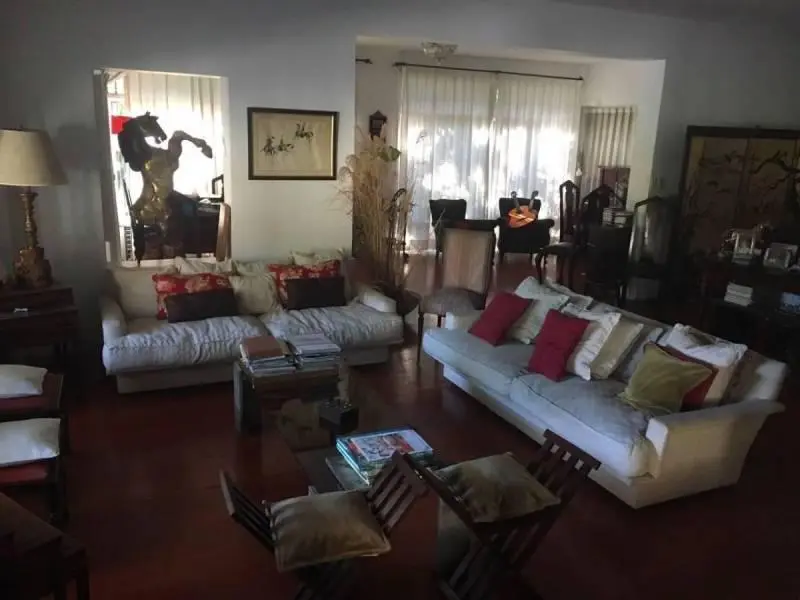 Casa en venta · Beccar, San Isidro, GBA Norte, Provincia de Buenos Aires Casa en venta · Beccar, San Isidro, GBA Norte, Provincia de Buenos Aires