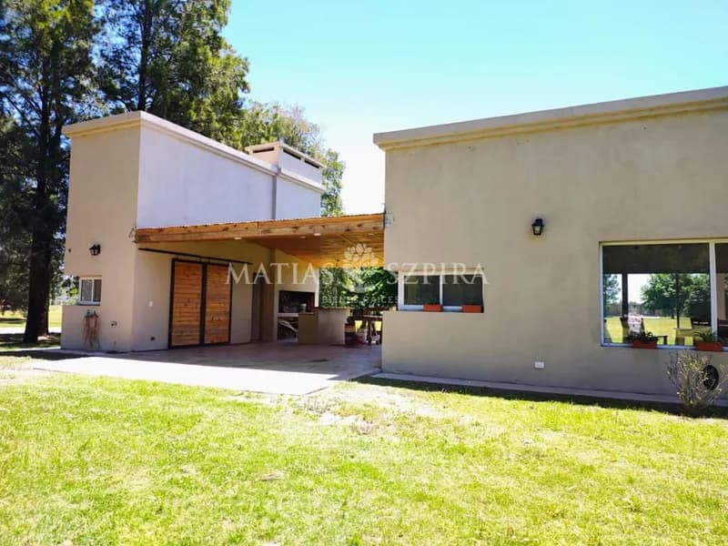 Casa en venta · Carlos Keen, Luján, GBA Oeste, Provincia de Buenos Aires Casa en venta · Carlos Keen, Luján, GBA Oeste, Provincia de Buenos Aires