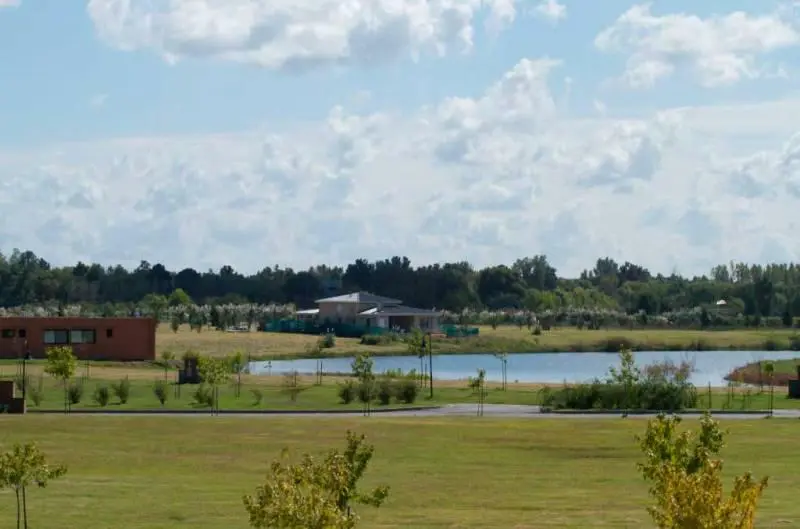 Terreno en venta · El Cazal, Escobar, GBA Norte, Provincia de Buenos Aires Terreno en venta · El Cazal, Escobar, GBA Norte, Provincia de Buenos Aires
