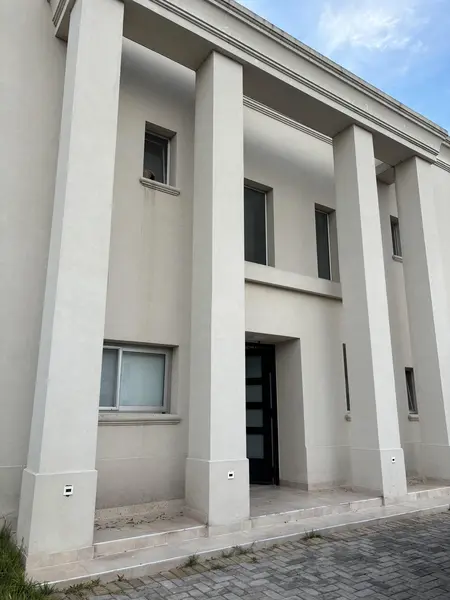 Casa en venta · Ceibos, Puertos del Lago, Escobar, GBA Norte, Provincia de Buenos Aires Casa en venta · Ceibos, Puertos del Lago, Escobar, GBA Norte, Provincia de Buenos Aires