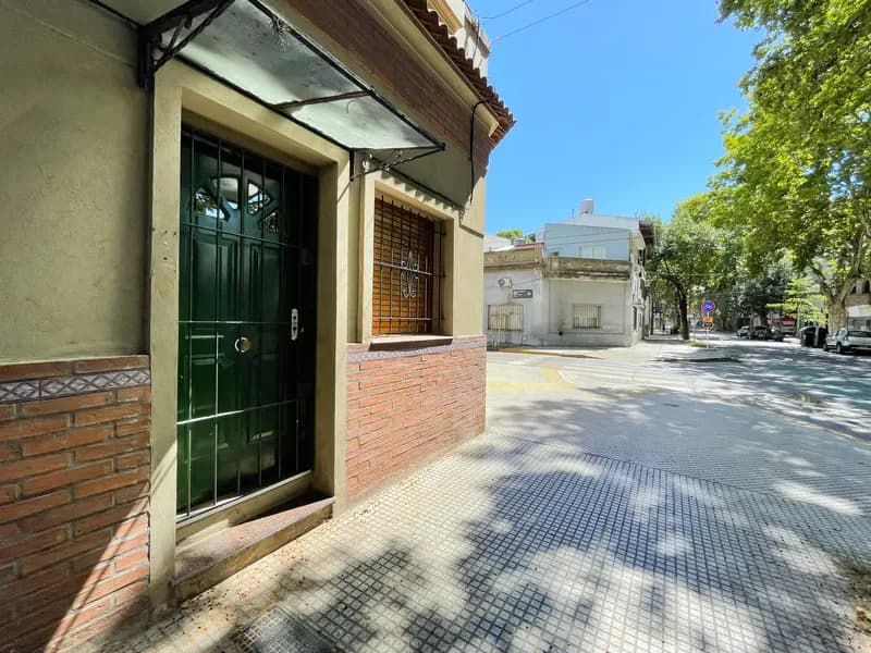 Casa en venta · Villa del Parque, CABA Casa en venta · Villa del Parque, CABA