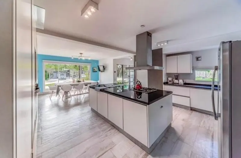 Casa en venta · Costa Esmeralda, Punta Medanos, La Costa, Costa Atlántica, Provincia de Buenos Aires Casa en venta · Costa Esmeralda, Punta Medanos, La Costa, Costa Atlántica, Provincia de Buenos Aires