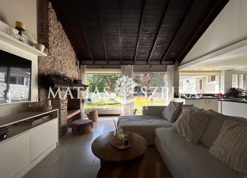 Casa en venta · Banco Provincia de Bs. As., Moreno, GBA Oeste, Provincia de Buenos Aires Casa en venta · Banco Provincia de Bs. As., Moreno, GBA Oeste, Provincia de Buenos Aires