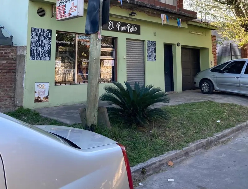 Casa en venta · Quilmes, GBA Sur, Provincia de Buenos Aires Casa en venta · Quilmes, GBA Sur, Provincia de Buenos Aires