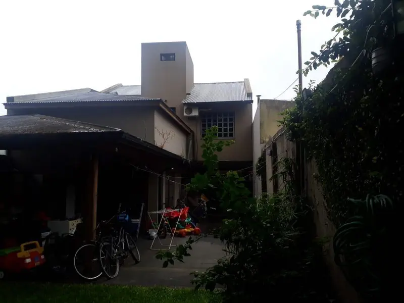 Casa en venta · Quilmes, GBA Sur, Provincia de Buenos Aires Casa en venta · Quilmes, GBA Sur, Provincia de Buenos Aires