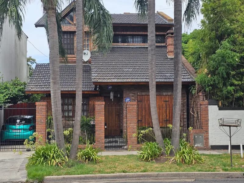 Casa en venta · Ituzaingó Norte, Ituzaingó, GBA Oeste, Provincia de Buenos Aires Casa en venta · Ituzaingó Norte, Ituzaingó, GBA Oeste, Provincia de Buenos Aires