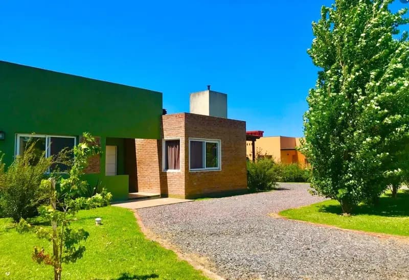 Casa en venta · Lomas de San Francisco, Luján, GBA Oeste, Provincia de Buenos Aires Casa en venta · Lomas de San Francisco, Luján, GBA Oeste, Provincia de Buenos Aires