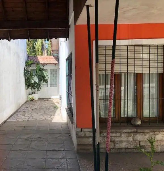 Casa en venta · San Miguel, GBA Norte, Provincia de Buenos Aires Casa en venta · San Miguel, GBA Norte, Provincia de Buenos Aires