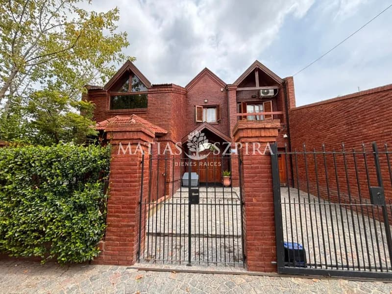 Casa en venta · Moreno, Moreno, GBA Oeste, Provincia de Buenos Aires Casa en venta · Moreno, Moreno, GBA Oeste, Provincia de Buenos Aires