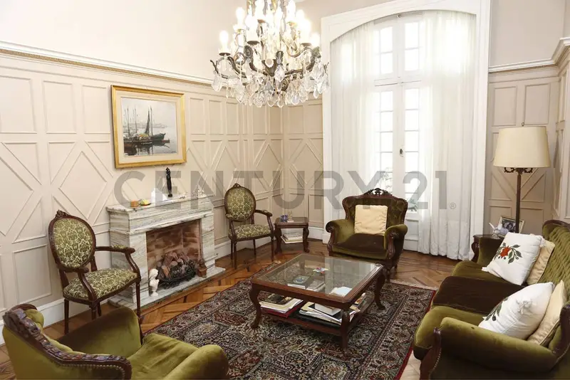 Casa en venta · Caballito, CABA Casa en venta · Caballito, CABA