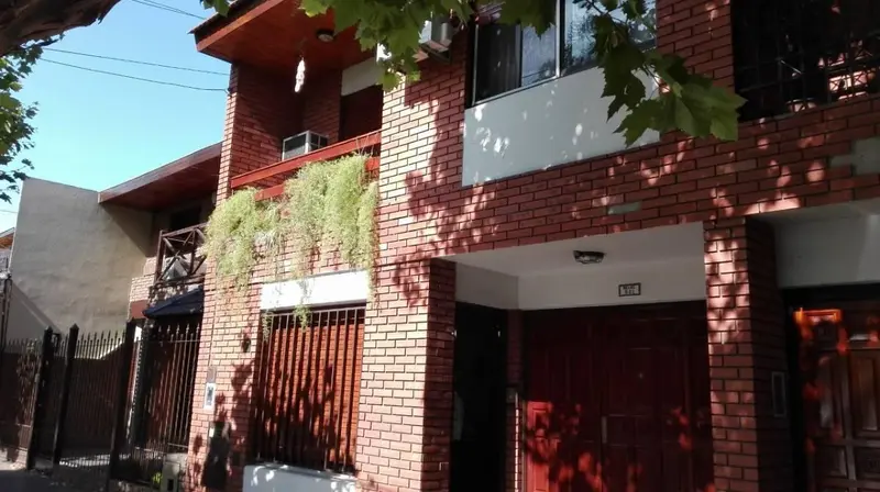 Casa en venta · Villa Sarmiento, Morón, GBA Oeste, Provincia de Buenos Aires Casa en venta · Villa Sarmiento, Morón, GBA Oeste, Provincia de Buenos Aires