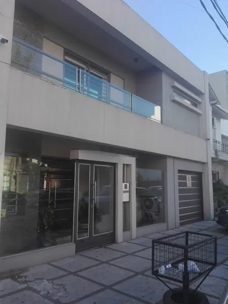 Casa en venta · Ramos Mejia, La Matanza, GBA Oeste, Provincia de Buenos Aires Casa en venta · Ramos Mejia, La Matanza, GBA Oeste, Provincia de Buenos Aires