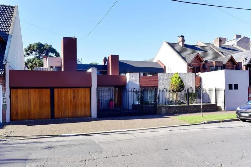 Casa en venta · Ramos Mejia, La Matanza, GBA Oeste, Provincia de Buenos Aires Casa en venta · Ramos Mejia, La Matanza, GBA Oeste, Provincia de Buenos Aires