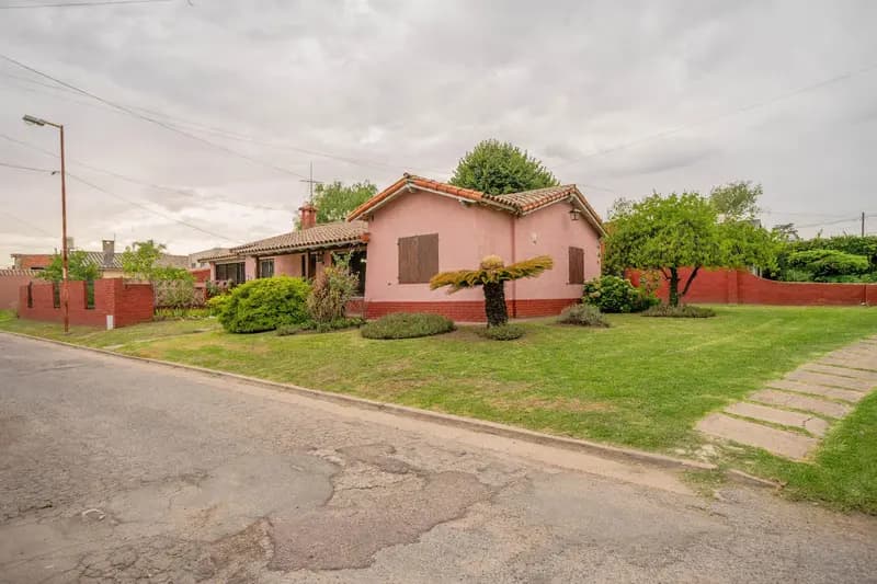 Casa en venta · Ciudad Evita, La Matanza, GBA Oeste, Provincia de Buenos Aires Casa en venta · Ciudad Evita, La Matanza, GBA Oeste, Provincia de Buenos Aires