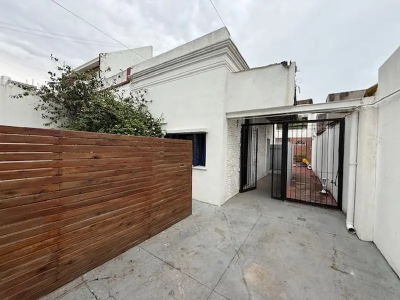 Casa en venta · Mataderos, CABA Casa en venta · Mataderos, CABA