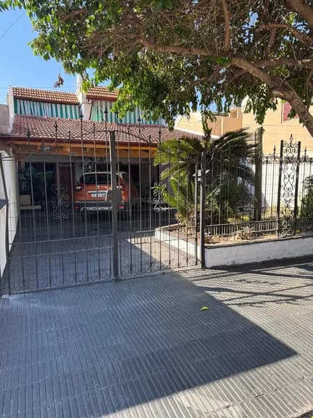 Casa en venta · Villa Cabrera, Córdoba Capital, Córdoba Casa en venta · Villa Cabrera, Córdoba Capital, Córdoba