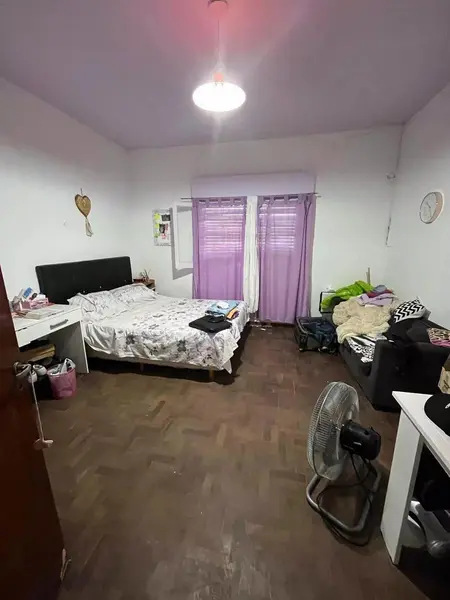 Casa en venta · Lomas del Mirador, La Matanza, GBA Oeste, Provincia de Buenos Aires Casa en venta · Lomas del Mirador, La Matanza, GBA Oeste, Provincia de Buenos Aires