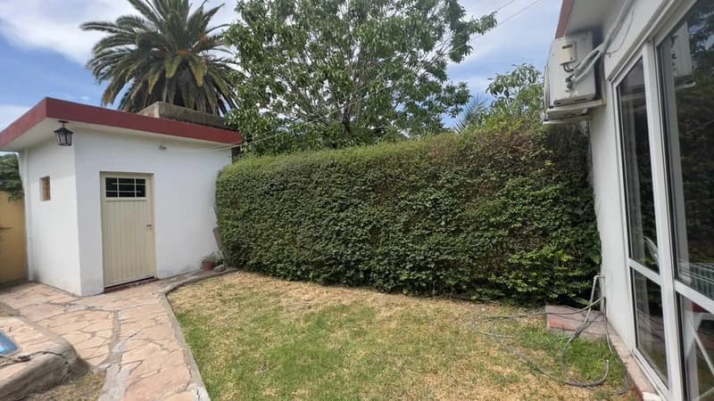 Casa en venta · Ituzaingó Norte, Ituzaingó, GBA Oeste, Provincia de Buenos Aires Casa en venta · Ituzaingó Norte, Ituzaingó, GBA Oeste, Provincia de Buenos Aires